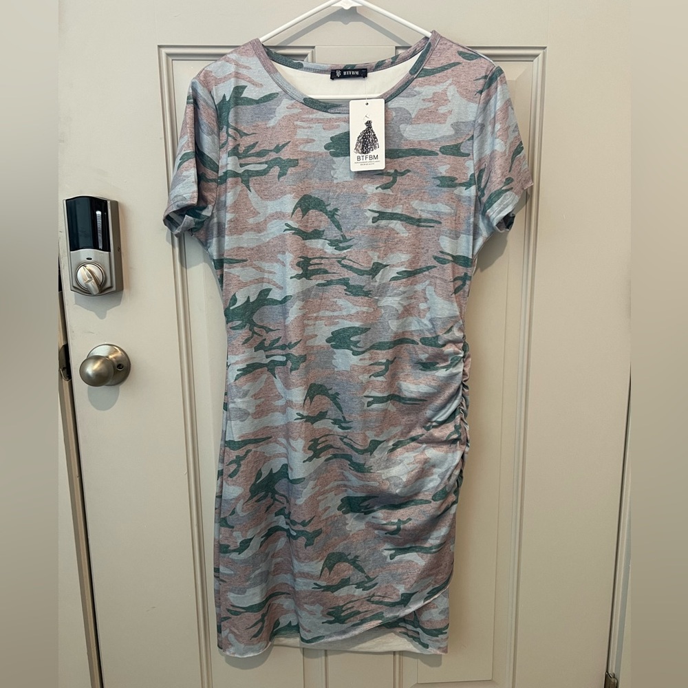 Camo bodycon cinched dress